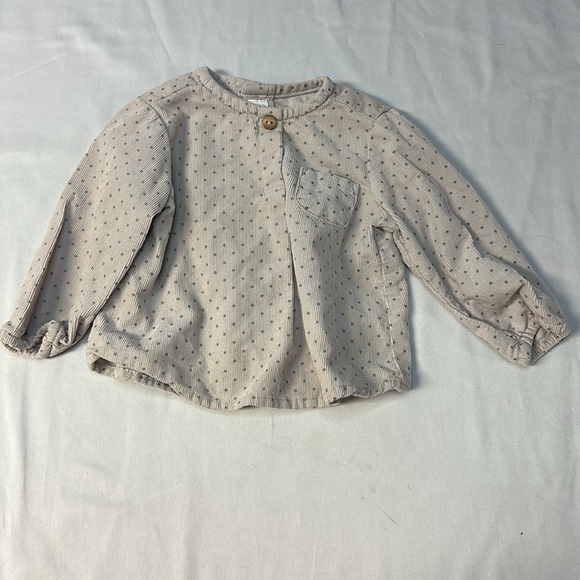 Zara and GAP - 2 piece newborn baby outfit/set. Size 0-3 months - Picture 2 of 7